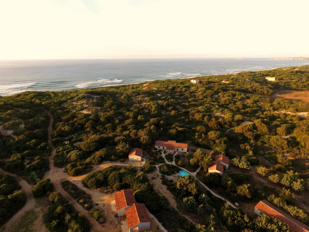 A Mare Di Ginepri 06D Bilo Lägenhet Badesi Exteriör bild